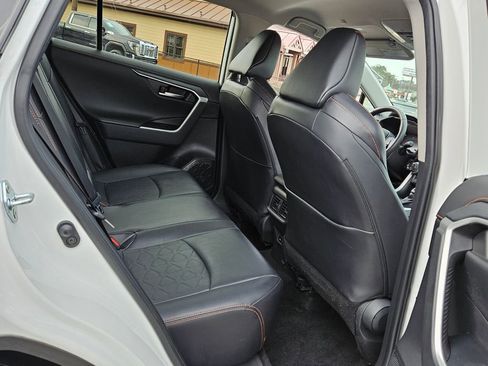Used 2024 Toyota RAV4 Adventure image 14