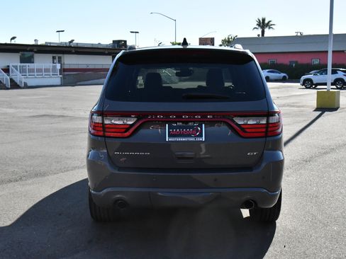 Used 2024 Dodge Durango GT image 7