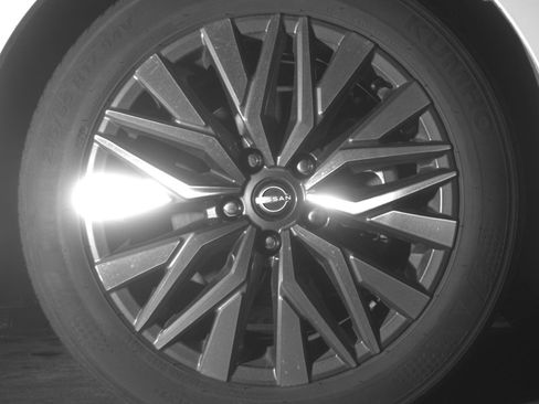 Used 2025 Nissan Altima 2.5 SV FWD image 24
