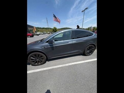 Used 2020 Tesla Model X Long Range AWD/4WD image 4