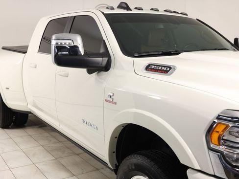 Used 2024 RAM 3500 Limited w/ Towing Technology Group AWD/4WD image 39