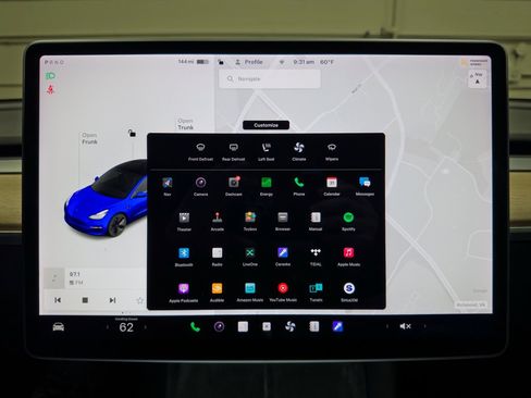 Used 2021 Tesla Model 3 Standard Range Plus image 13