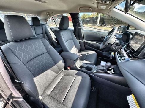 New 2026 Toyota Corolla LE image 32