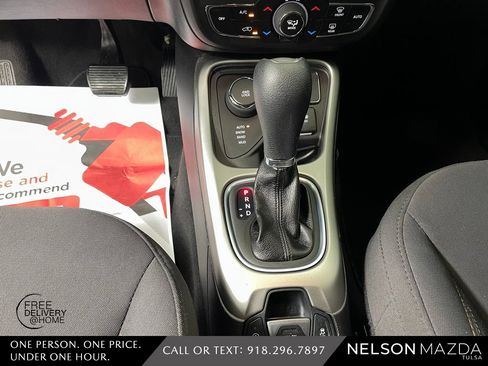 Used 2019 Jeep Compass Sport image 27