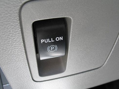 Used 2020 Ford F150 XL w/ Equipment Group 101A Mid AWD/4WD image 42