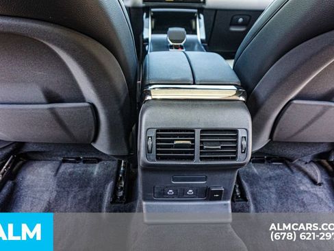 Used 2025 Land Rover Range Rover Velar Dynamic SE image 31