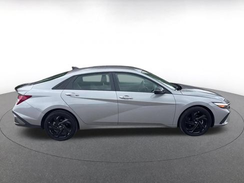Used 2026 Hyundai Elantra Sport FWD image 16