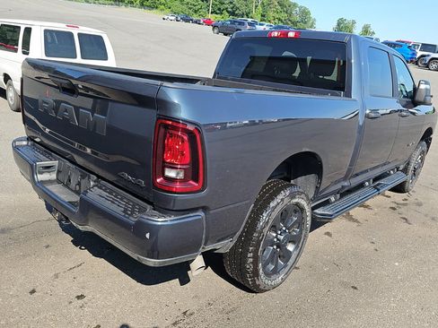 Used 2026 RAM 2500 Big Horn AWD/4WD image 5