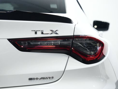 Used 2021 Acura TLX w/ A-SPEC Pkg image 17