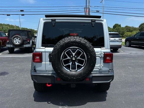 Certified 2024 Jeep Wrangler Unlimited Rubicon w/ Convenience Group image 3