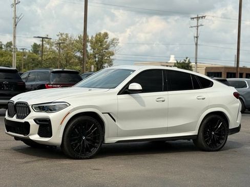 Used 2023 BMW X6 M50i w/ Executive Package AWD/4WD image 48