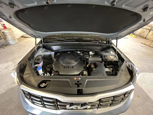Used 2024 Kia Telluride S w/ S Sunroof Package AWD/4WD image 27