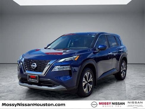 Used 2023 Nissan Rogue SV FWD image 4