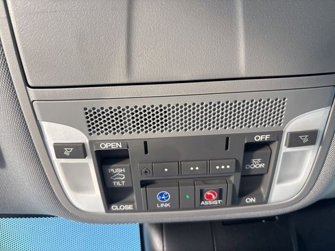 Used 2016 Acura RDX AWD w/ Advance Package image 22