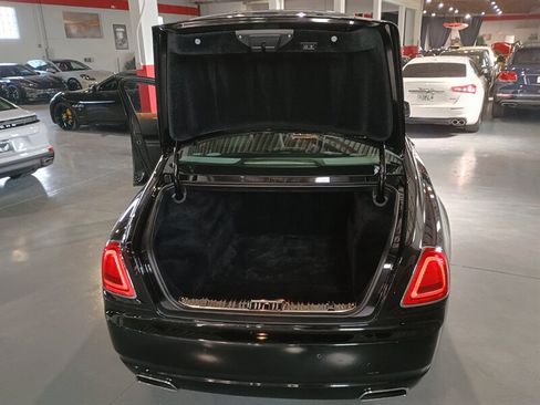 Used 2010 Rolls-Royce Ghost RWD image 41