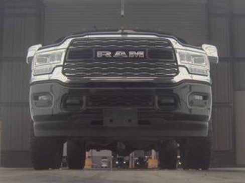 Used 2024 RAM 2500 Limited image 4