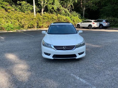 Used 2014 Honda Accord EX-L image 2