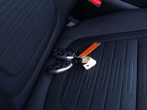 New 2026 Hyundai Santa Cruz SE image 25