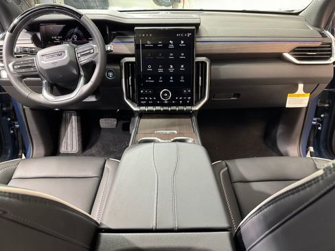 New 2026 GMC Acadia Denali w/ Super Cruise Package image 14