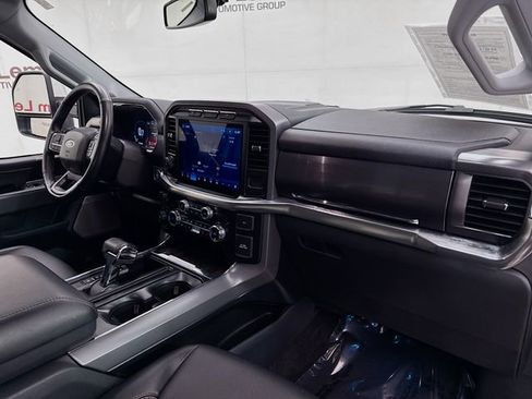 Used 2023 Ford F150 Lariat w/ Trailer Tow Package image 29