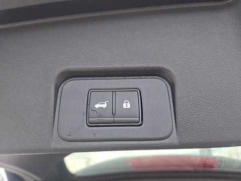 New 2026 Nissan Rogue SV image 28