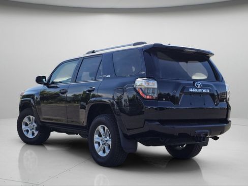Used 2024 Toyota 4Runner SR5 AWD/4WD image 22