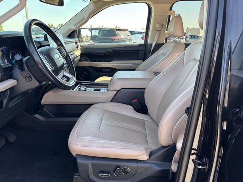 Used 2024 Ford Expedition Max Limited RWD image 30