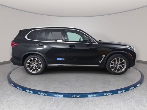 New 2026 BMW X5 xDrive40i w/ Climate Comfort Package image 4