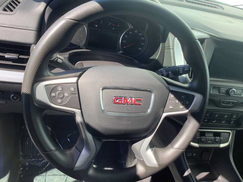 Used 2024 GMC Terrain SLE AWD/4WD image 15