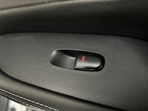 Used 2024 Nissan Murano SV image 20