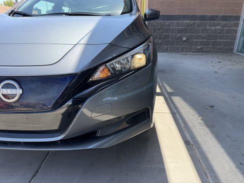 Used 2024 Nissan Leaf S FWD image 11