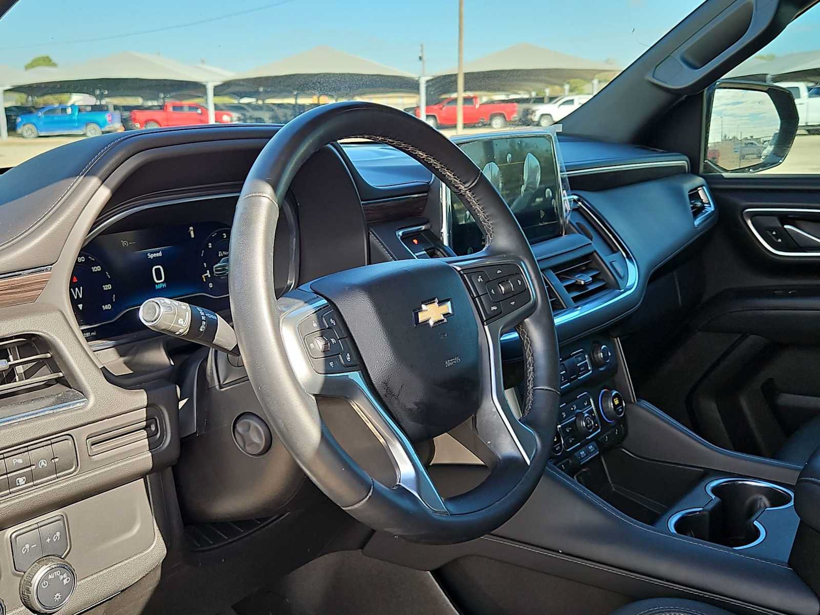 Used 2024 Chevrolet Tahoe LT w/ Luxury Package RWD image 10