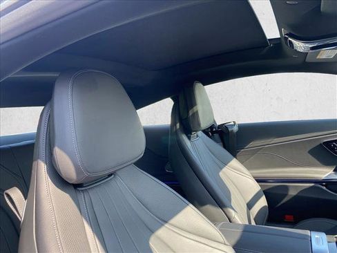 Certified 2024 Mercedes-Benz CLE 300 4MATIC Coupe image 18