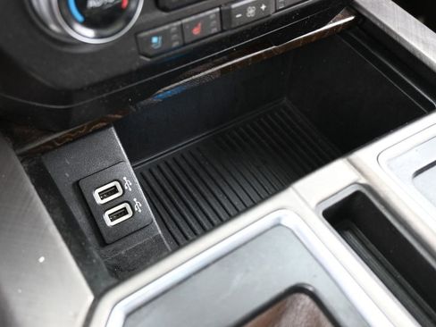 Used 2019 Ford F150 Limited w/ Trailer Tow Package image 33