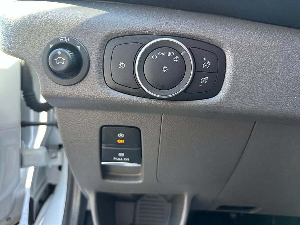 Used 2024 Ford Transit 350 XLT RWD image 15