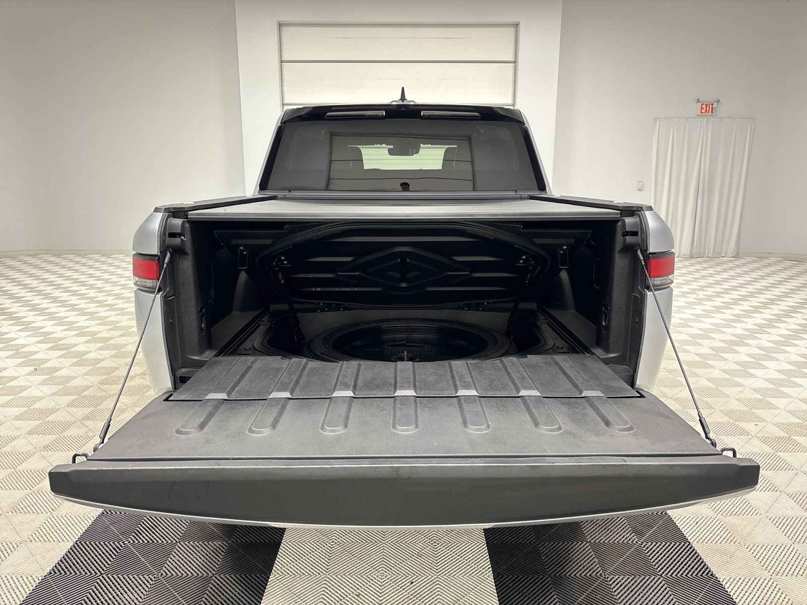 Used 2022 Rivian R1T Launch Edition AWD/4WD image 15