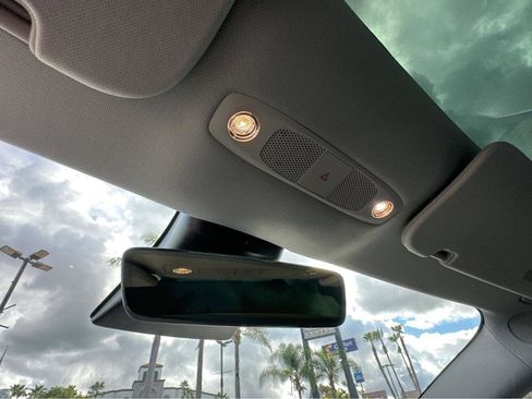 Used 2023 Tesla Model 3 Performance image 23