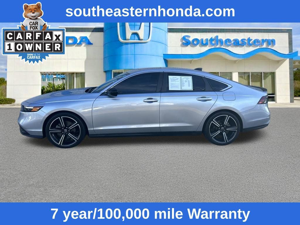 Used 2024 Honda Accord Sport image 6