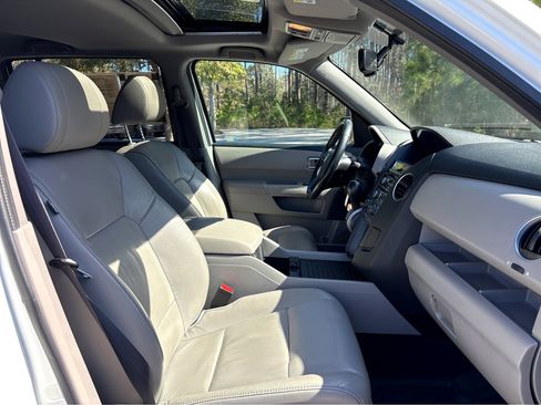 Used 2015 Honda Pilot EX-L image 10