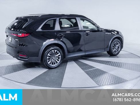 Used 2025 MAZDA CX-70 3.3 Turbo w/ Preferred Package AWD/4WD image 10