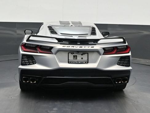 Used 2024 Chevrolet Corvette Stingray Coupe w/ Z51 Performance Package RWD image 4