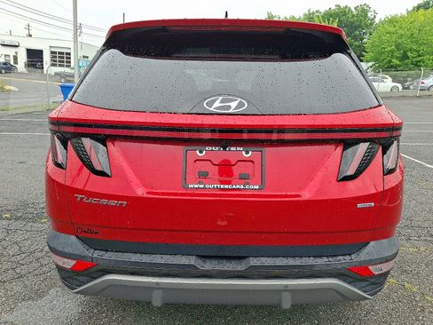 Used 2023 Hyundai Tucson Limited AWD/4WD image 4