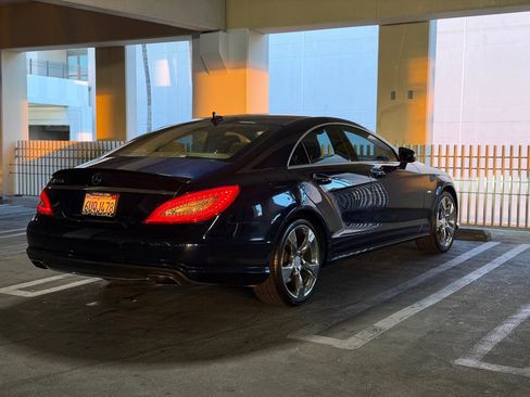 Used 2012 Mercedes-Benz CLS 550 image 5
