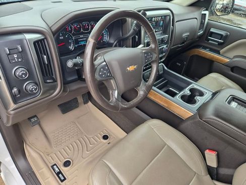 Used 2018 Chevrolet Silverado 1500 LTZ w/ Texas Edition image 9