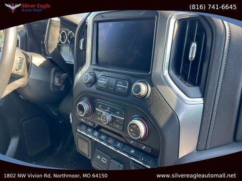 Used 2020 Chevrolet Silverado 1500 LT w/ Convenience Package image 7