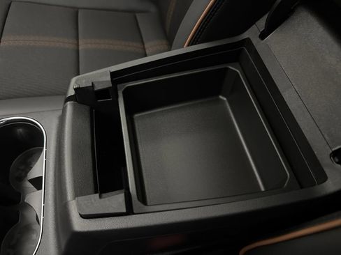 New 2026 GMC Canyon AT4 w/ Technology Plus Package AWD/4WD image 45
