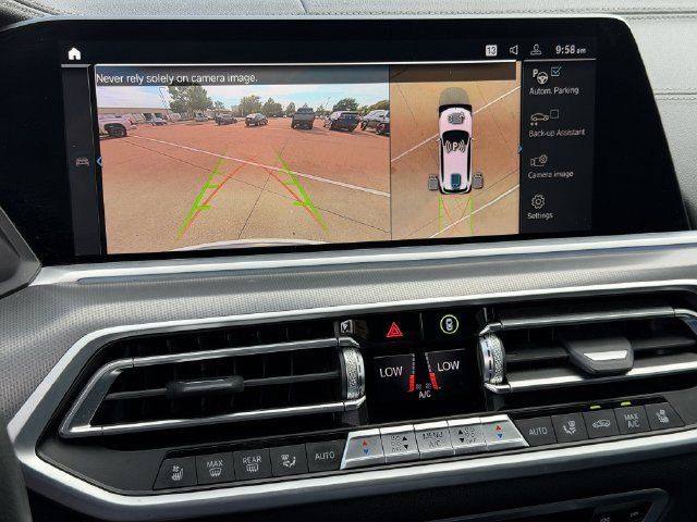 Used 2022 BMW X5 xDrive45e w/ Luxury Seating Package AWD/4WD image 17