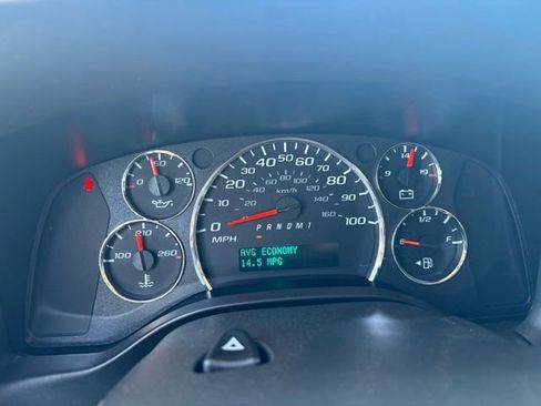 Used 2024 Chevrolet Express 2500 w/ Driver Convenience Package RWD image 35