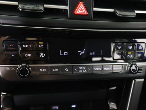 Certified 2025 Kia Seltos S AWD/4WD image 47