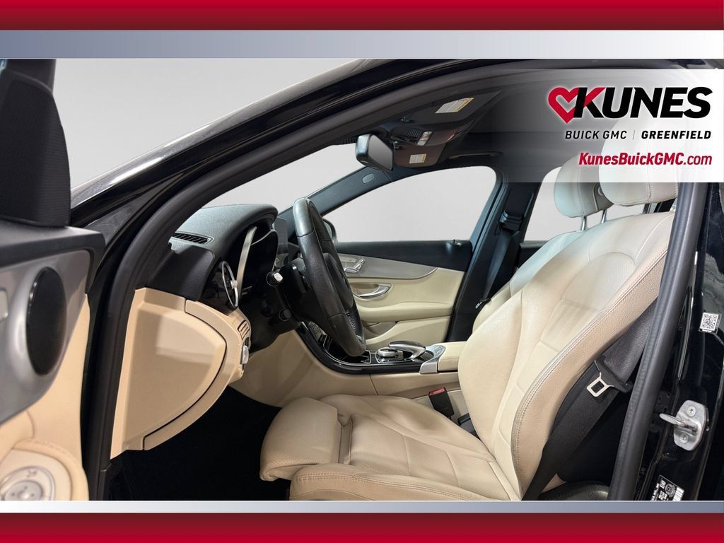 Used 2017 Mercedes-Benz C 300 4MATIC Sedan image 22